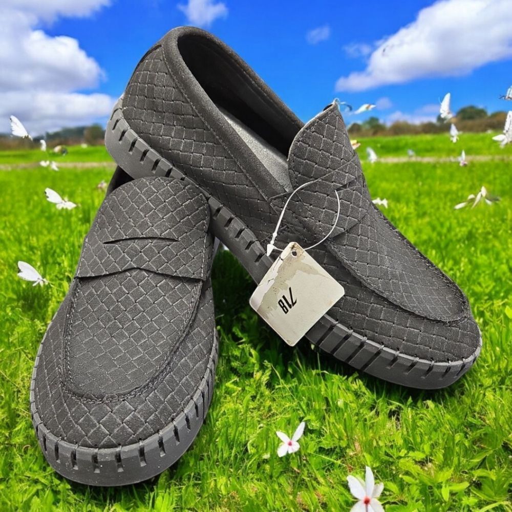 BROOKLYN  MEN'S  FASHION  WEAVE PATTERN  CASUAL  SHOE  BY GLOBE FOOTWEAR #731